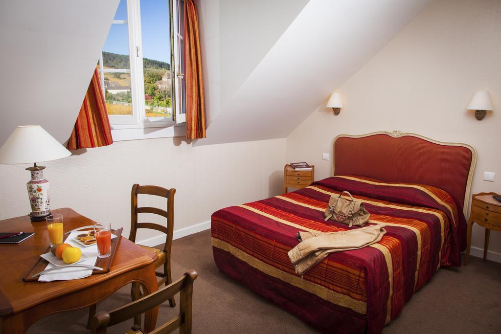 Logis Hotel Les Grands Crus Gevrey-Chambertin Buitenkant foto