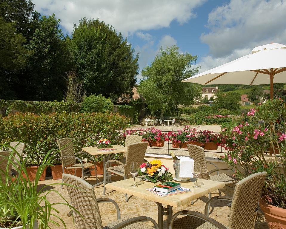 Logis Hotel Les Grands Crus Gevrey-Chambertin Buitenkant foto